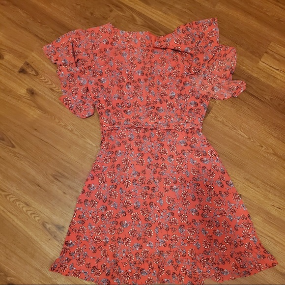 Jack by BB Dakota Red Floral Ruffled Dress NWT - Picture 4 of 5